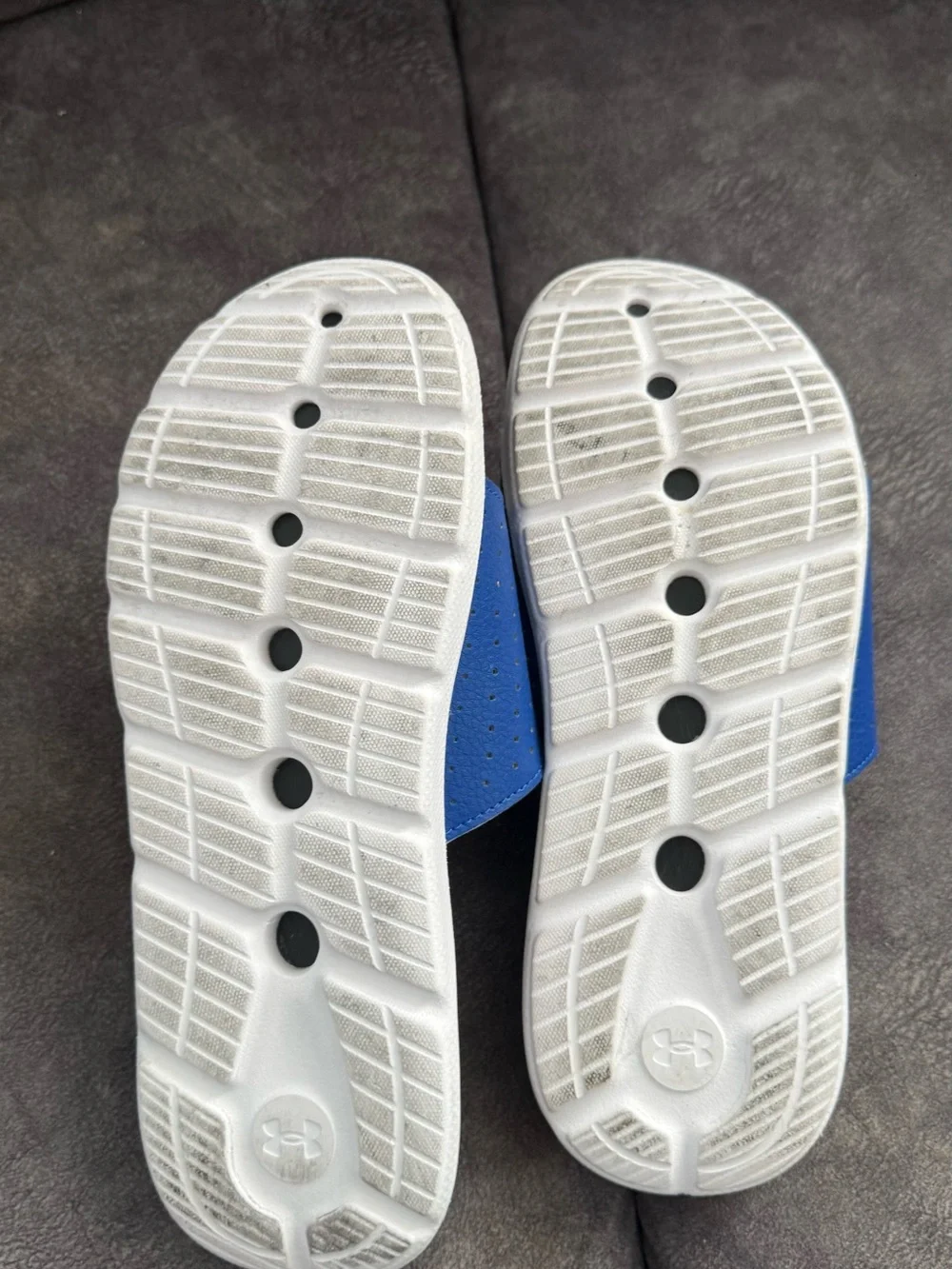Under Armour Boys' Royal Blue Logo Adjustable Slide Sandals (47)
